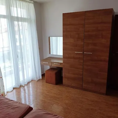 Apartament Billy's Two- Bed For Rent At Sunny