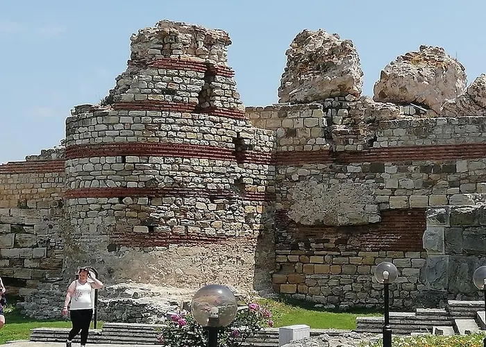 Billy's Two- Bed For Rent At Sunny